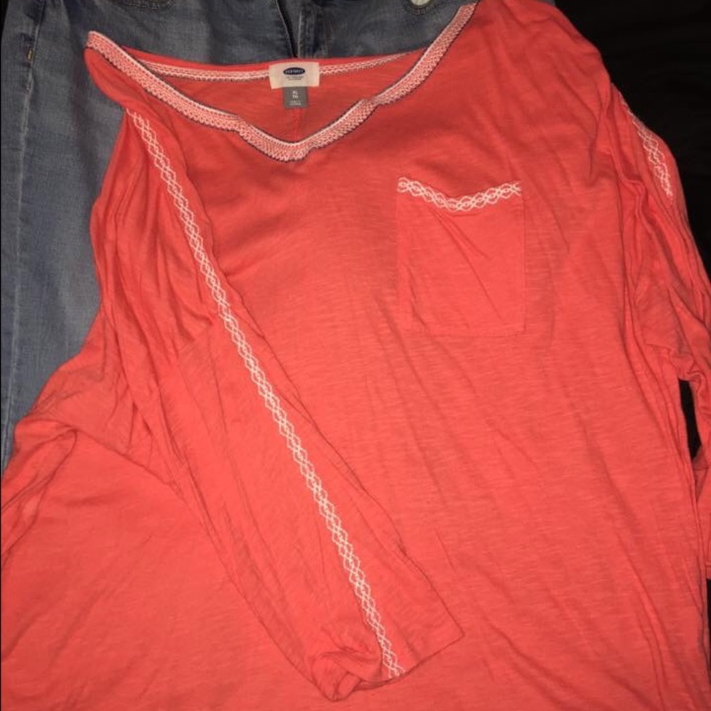 3/4 sleeve shirt