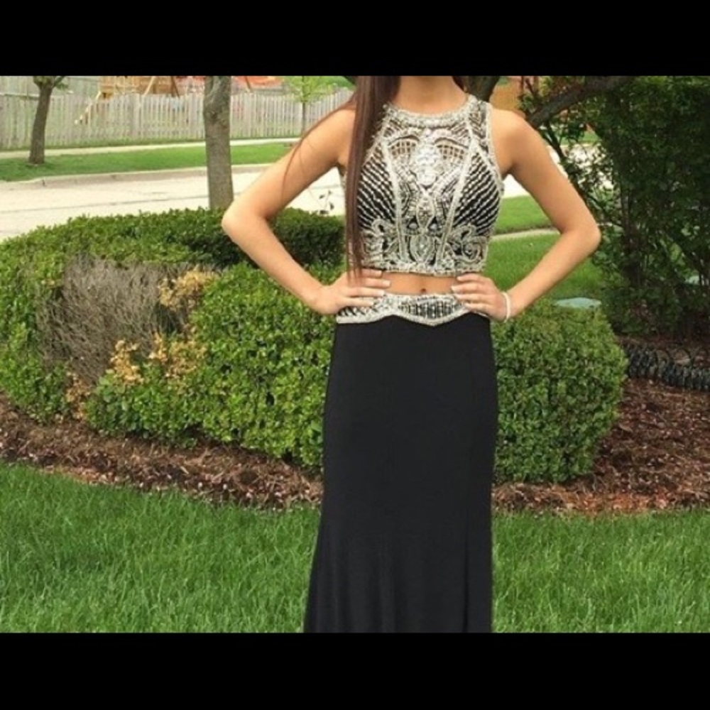 Black Prom Dress