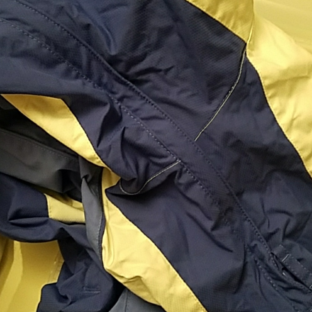 Columbia Jacket - Picture 5 of 5