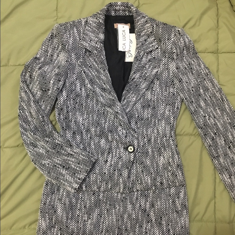 NWT Luca Luca women's tweed suit size 2 (42) $1790