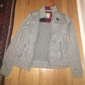 Abercrombie & Fitch sweater