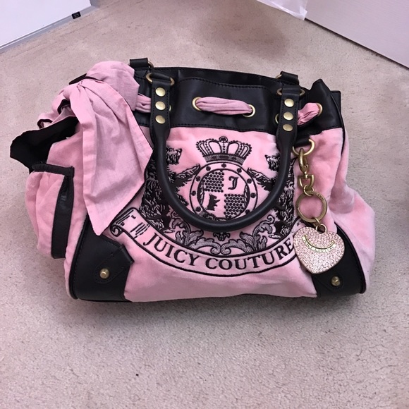juicy couture daydreamer velour bag