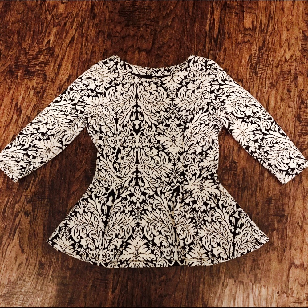 Boubeau 🖤 Black and White. Peplum blouse
