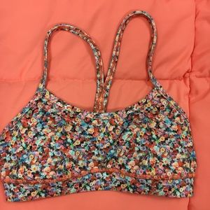 lululemon sports bra