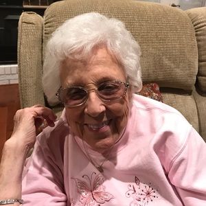 Meet your Posher, Christine