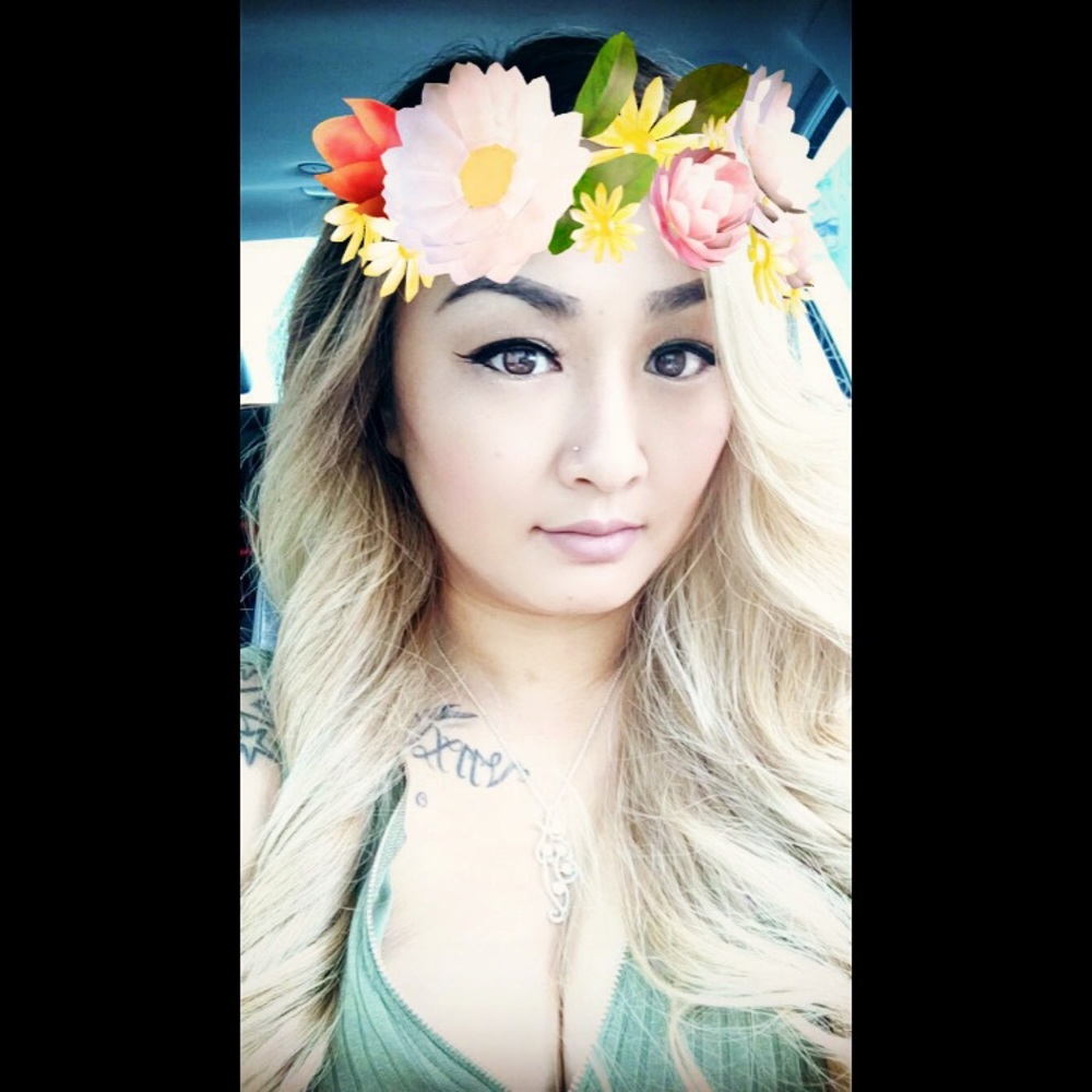 Meet Your Posher Alicia!! 💕🤓