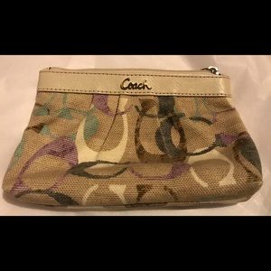SALE! COACH Wristlet Rare, hard to find  pattern