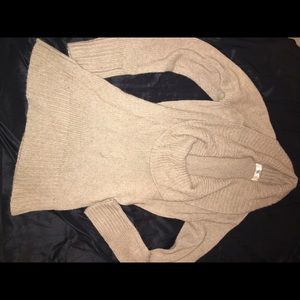 ON SALE Ladies tan scoop neck sweater size Large