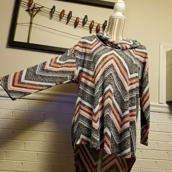 Chevron knit tunic - Picture 2 of 5