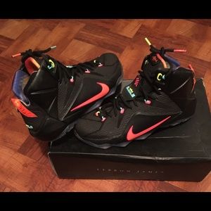 Lebron 12 black/bright instinct
