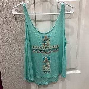 Flowy tank