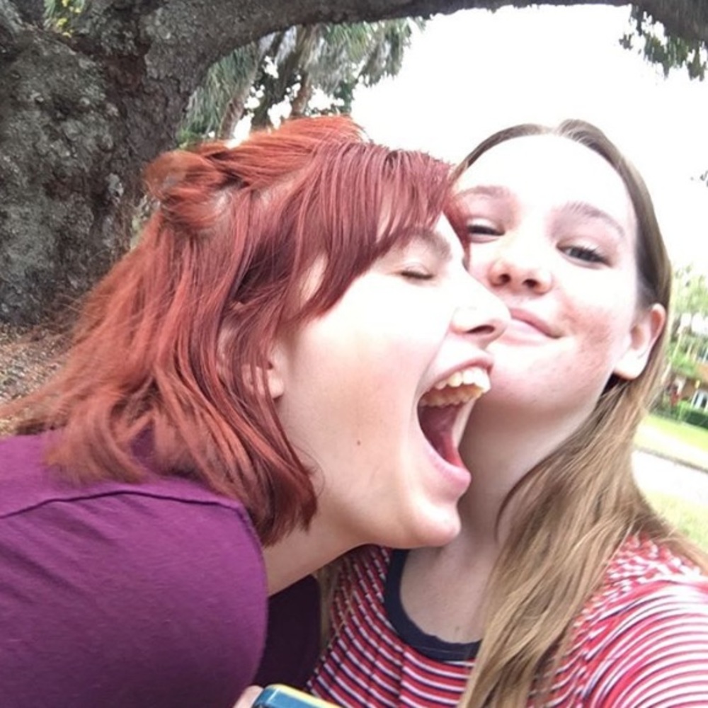 Meet your Posher, Breeem