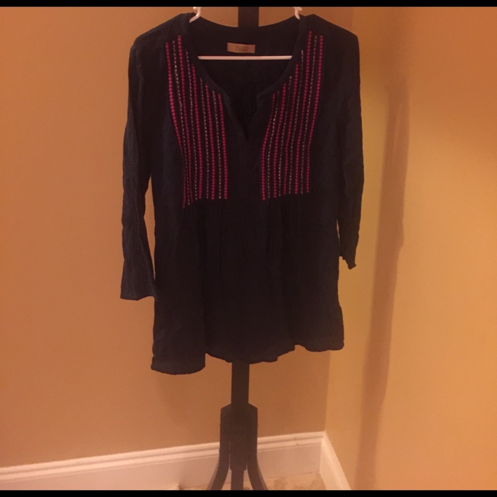 NWOT Valerie Stevens Shirt