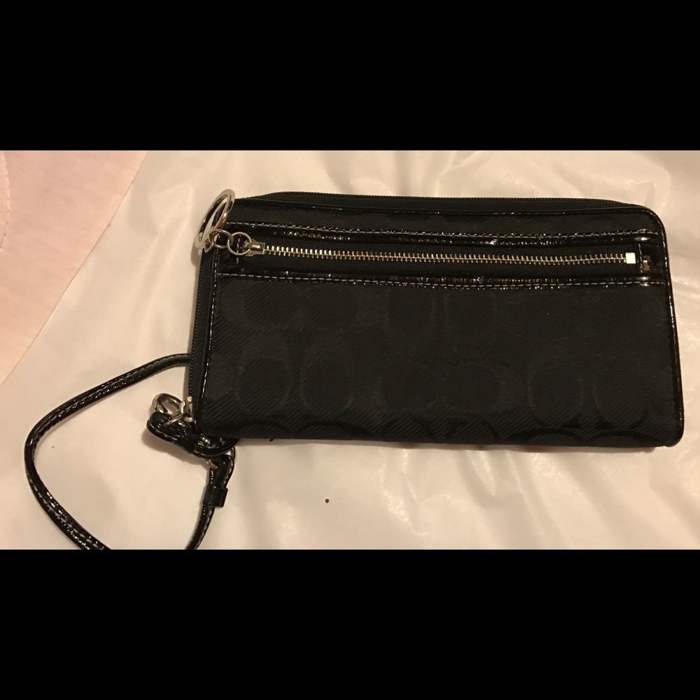 SALE!!! COACH WALLET -  Black on Black Design