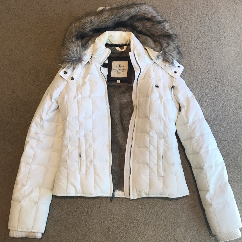 Abercrombie and fitch puffer jacket with hood