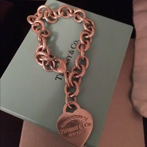 AUTHENTIC TIFFANY HEART BRACELET