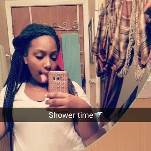 Meet your Posher, Aubrynae