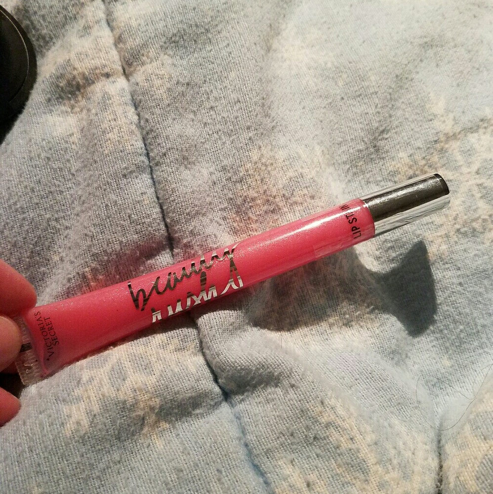 Pink lips