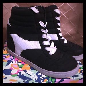 Hidden Wedge Sneaker