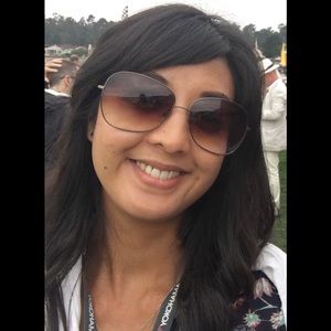 Meet your Posher, Natasha