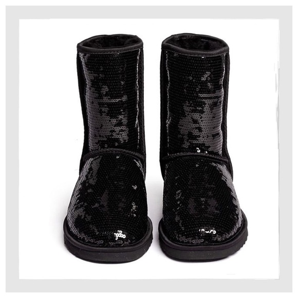 UGG Australia Short Black Sequin Sparkle Boots - Picture 2 of 6