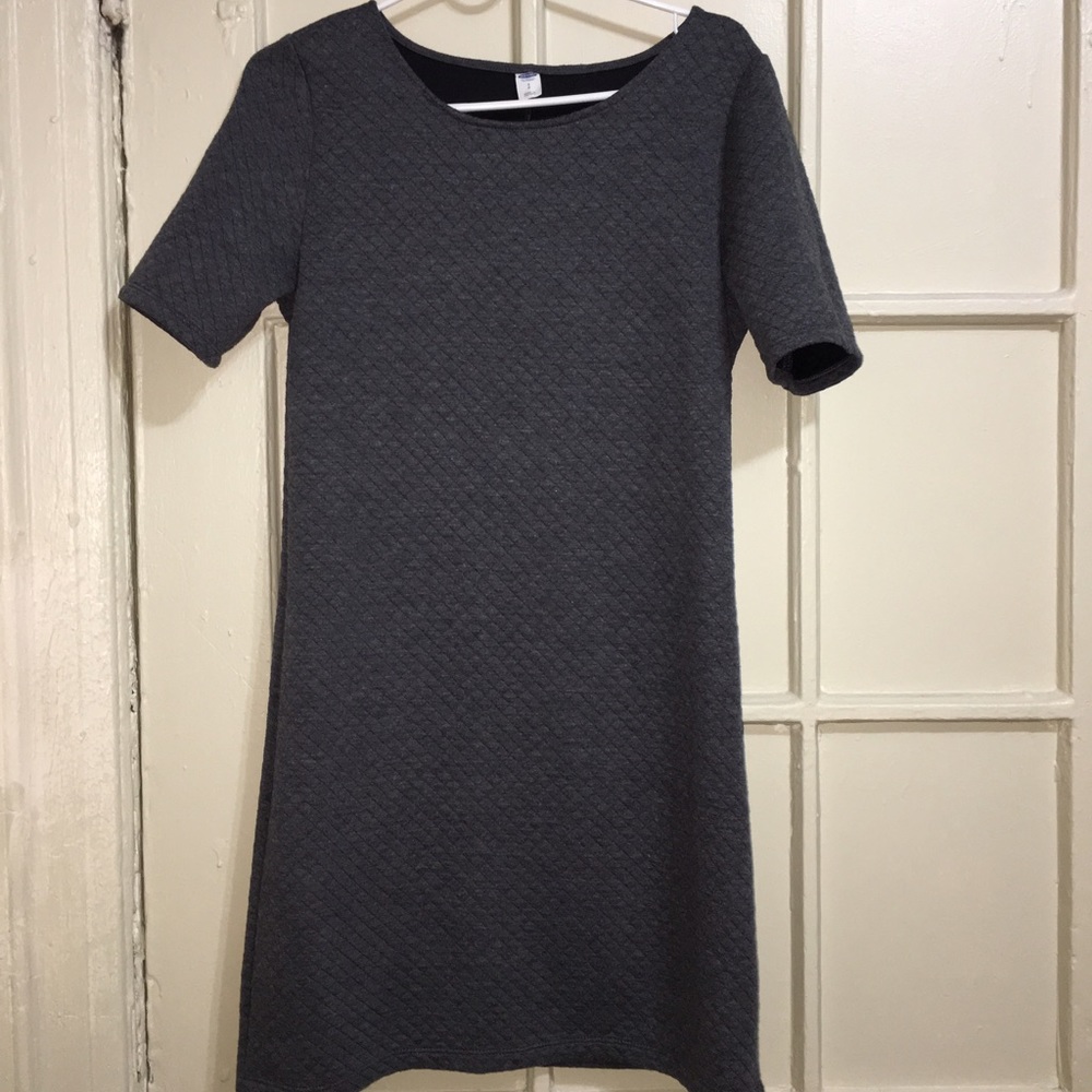 Grey Quilted Old Navy Dress.