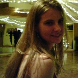 Meet your Posher, Monica