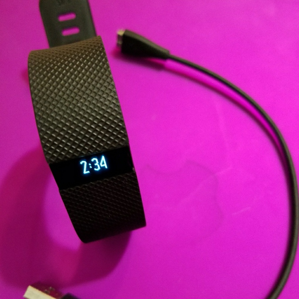 Black Fitbit Charge HR size Large