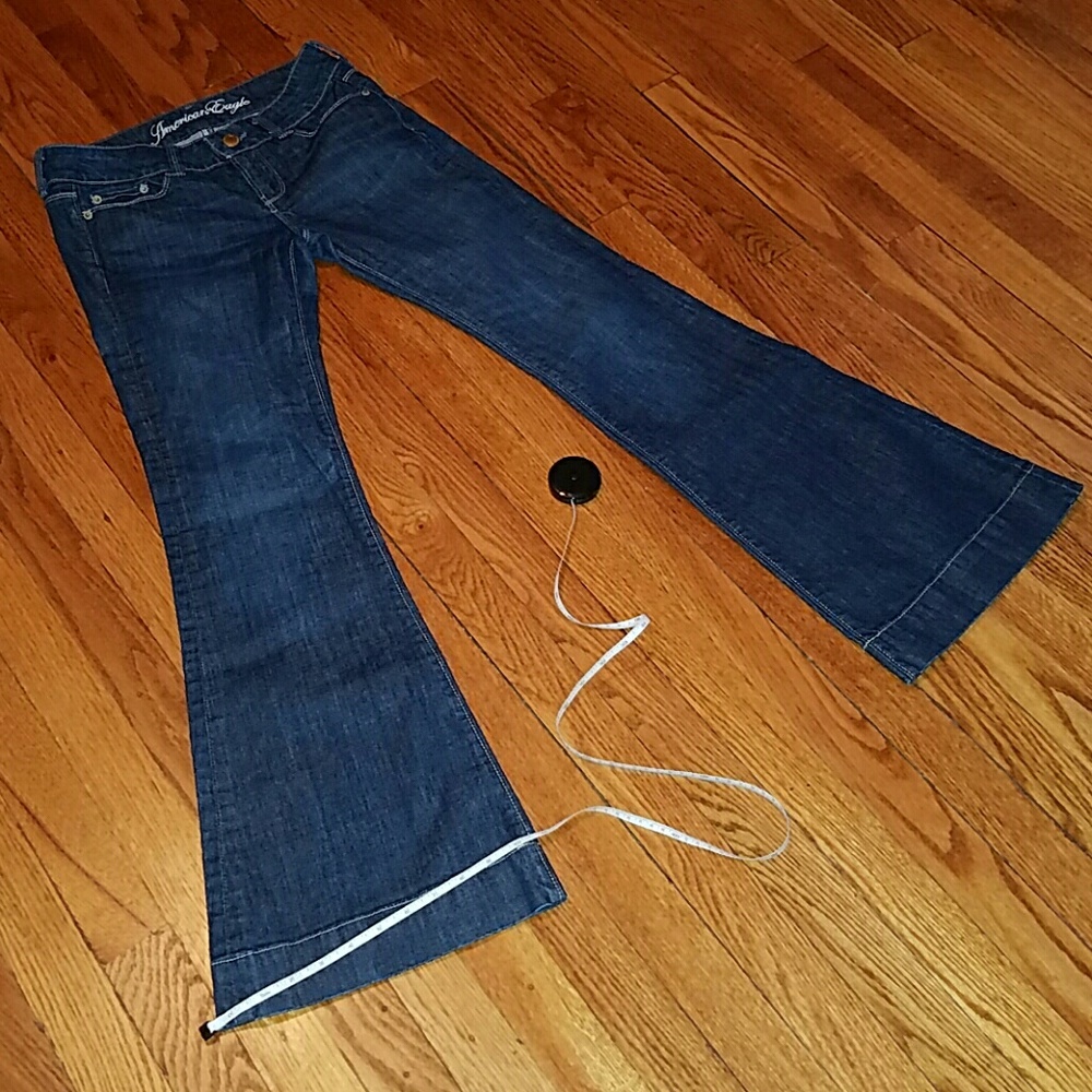 AMERICAN EAGLE: DARK DENIM FLARES