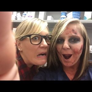 Meet your Posher, Ashley