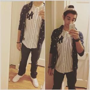 Meet your Posher, Luis