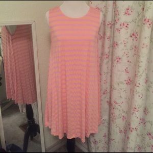 Everly shift dress
