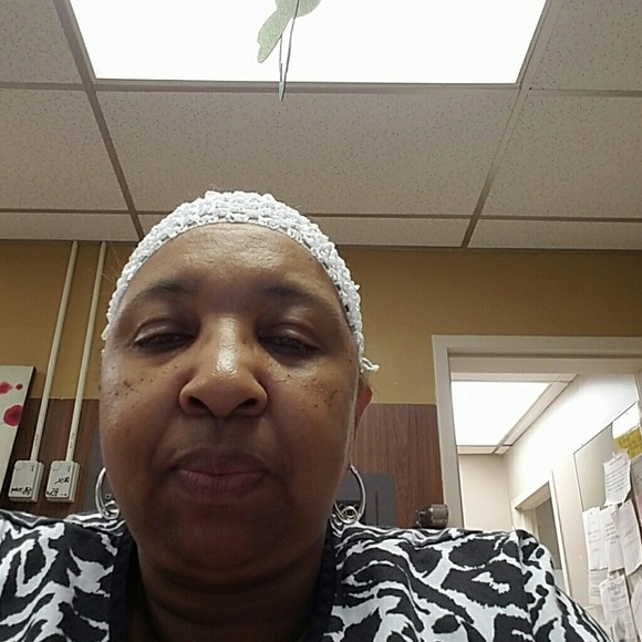 Meet your Posher, Diane - Picture 1 of 1