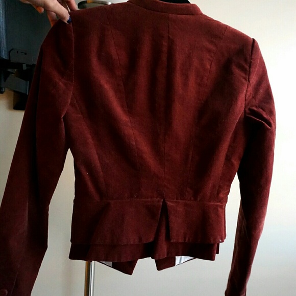 Sold! H&M Burgundy Blazer - Picture 4 of 4