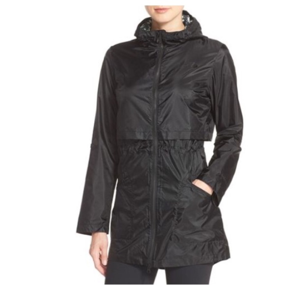 🆕 NWT The North Face W Desler Wind Jacket XS