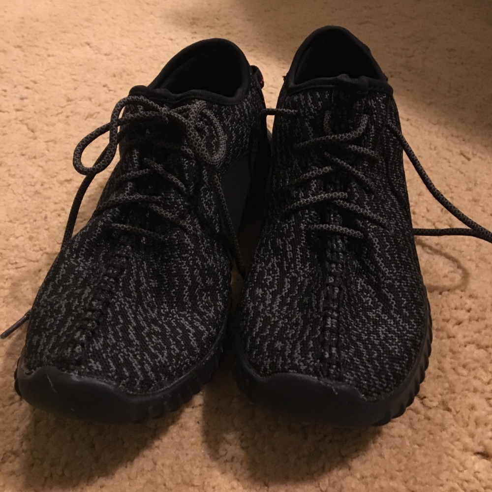 Yeezy inspired women's size 7.5