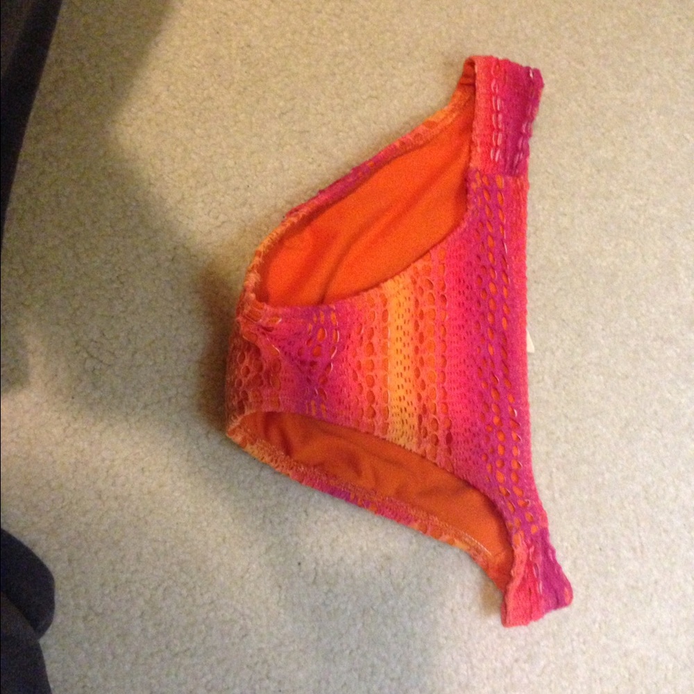 Swimsuit bottoms size xs