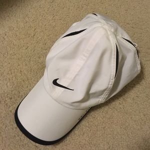 Nike White Featherlight Dri-Fit Cap