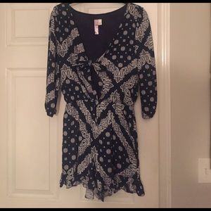 Only worn once!!! Francesca's romper!! 😊