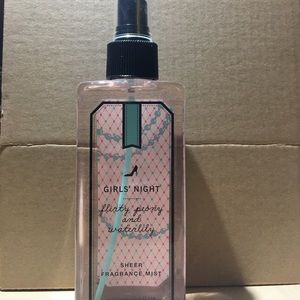 NEW VS Girl's Night Body Spray