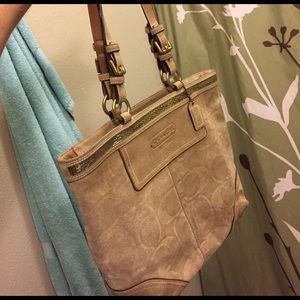 Coach purse handbag L@@K  sale price Authentic!!!