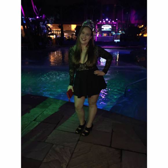 Meet your Posher, Emily - Picture 1 of 1