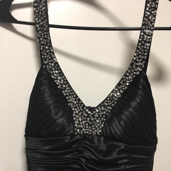 Morgan & Co. black sexy evening gown - Picture 2 of 6