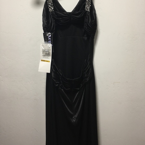 Morgan & Co. black sexy evening gown - Picture 3 of 6