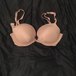 Victoria's Secret plunge bra. 34DD