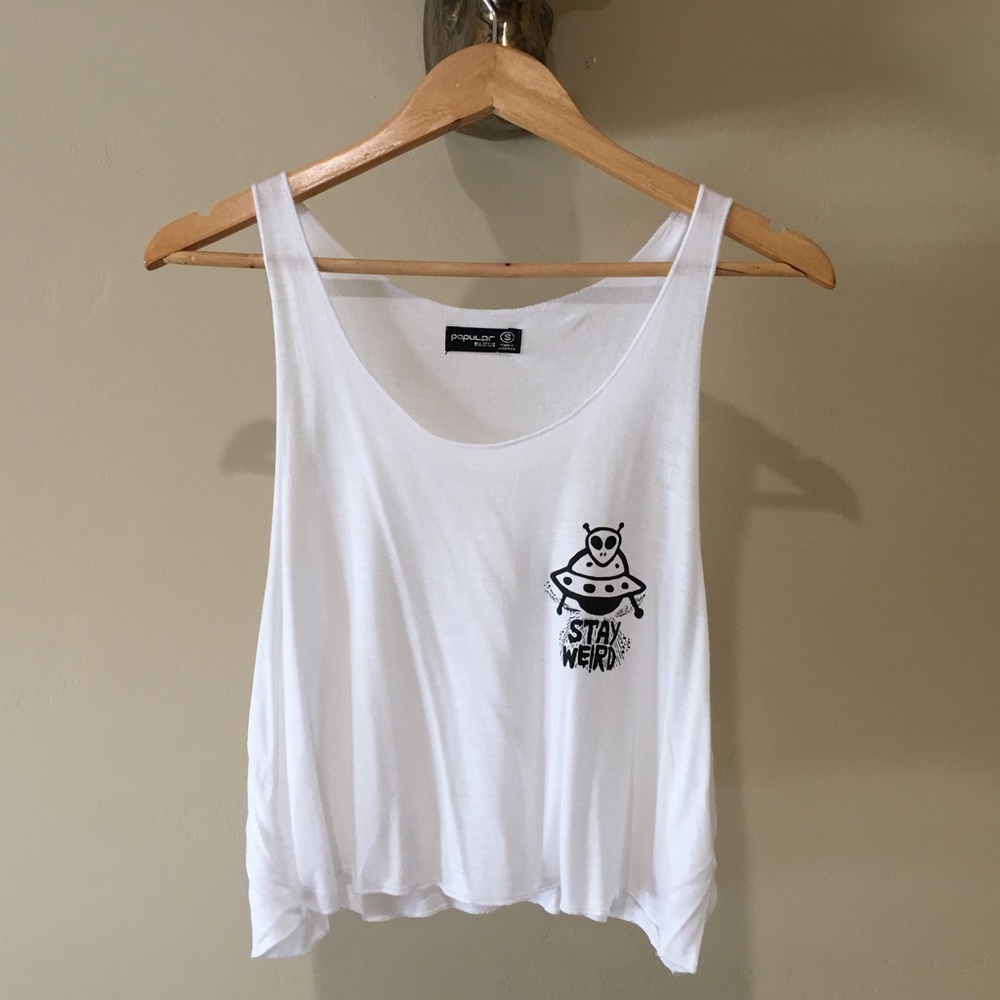 💥SALE💥 👽New Stay weird tank 👽