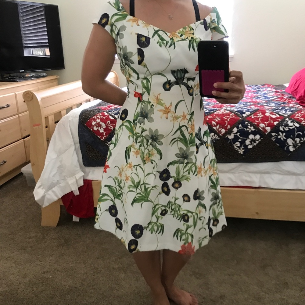 Forever 21 Tea Dress knee length