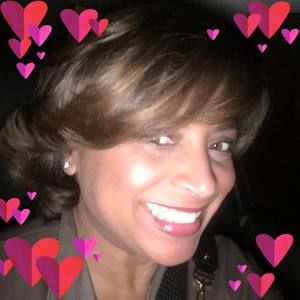 Meet your Posher, Hallie