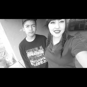 Meet your Posher, Querida