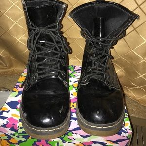 Doc Martens look alike